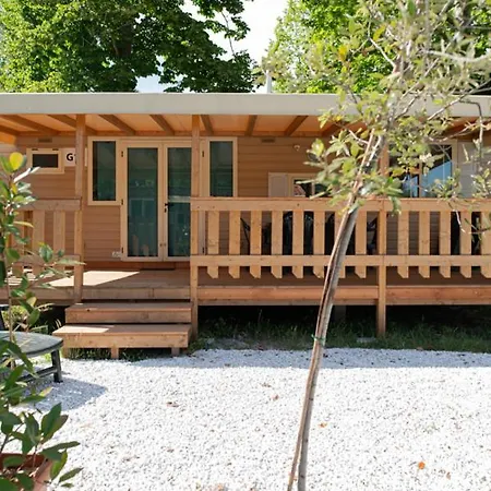 Tuscanychalets - Chalet Met Airco En Wifi 아파트 *